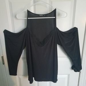 Cold shoulder black Boohoo lace